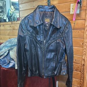 Classic Black Leather Jacket with Vintage Appeal